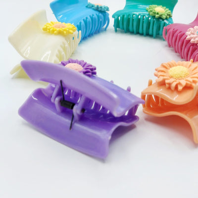 Baba Boota Hair Claws & Clips Plastic Hair Clips With Flower Design